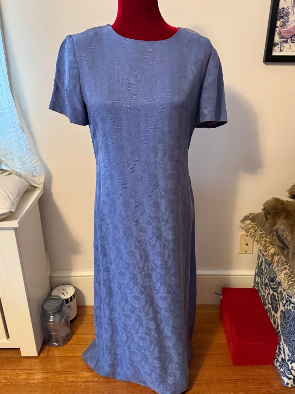 Talbots Short Sleeve full length Lavendar Dress size 8